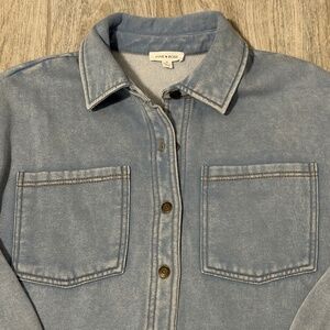 NWOT! Women's Pink Rose Blue Fleece Button Down - MEDIUM